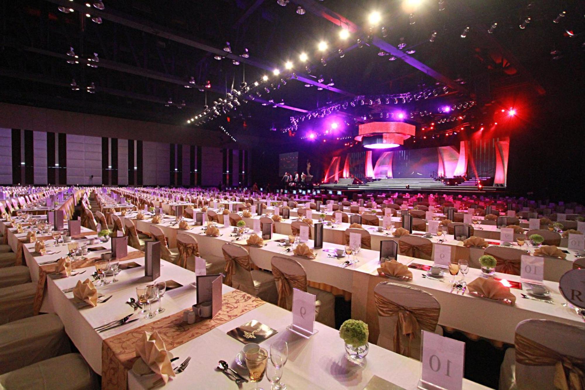 Centara Grand At Centralworld Μπανγκόκ Εξωτερικό φωτογραφία The 2011 Asia Awards
